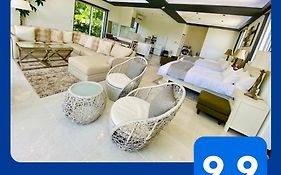 Palm Tree House Ishigaki - パームツリーハウス石垣